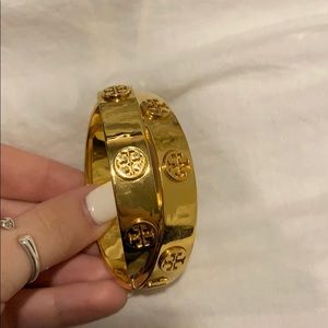 Tory Burch gold clip bracelet